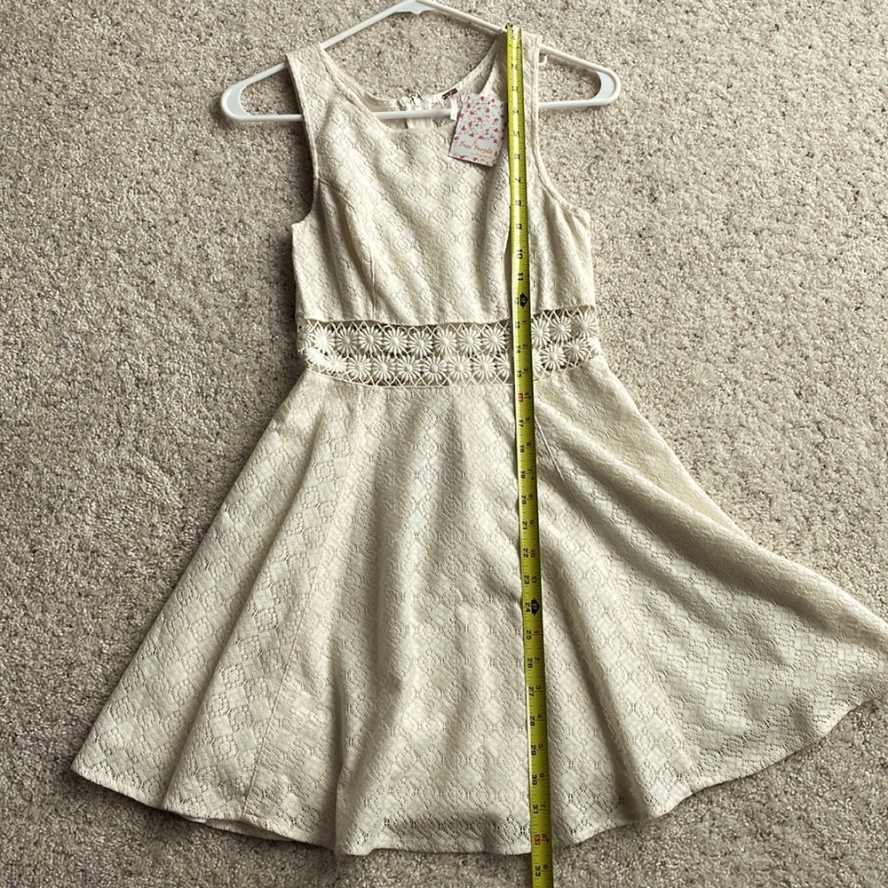 🆕FREE PEOPLE Ivory Lace Cut-Out Daisy Dress sz 0 - Picture 10 of 16